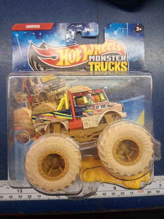 Hot Wheels Monster Trucks- Unimog
