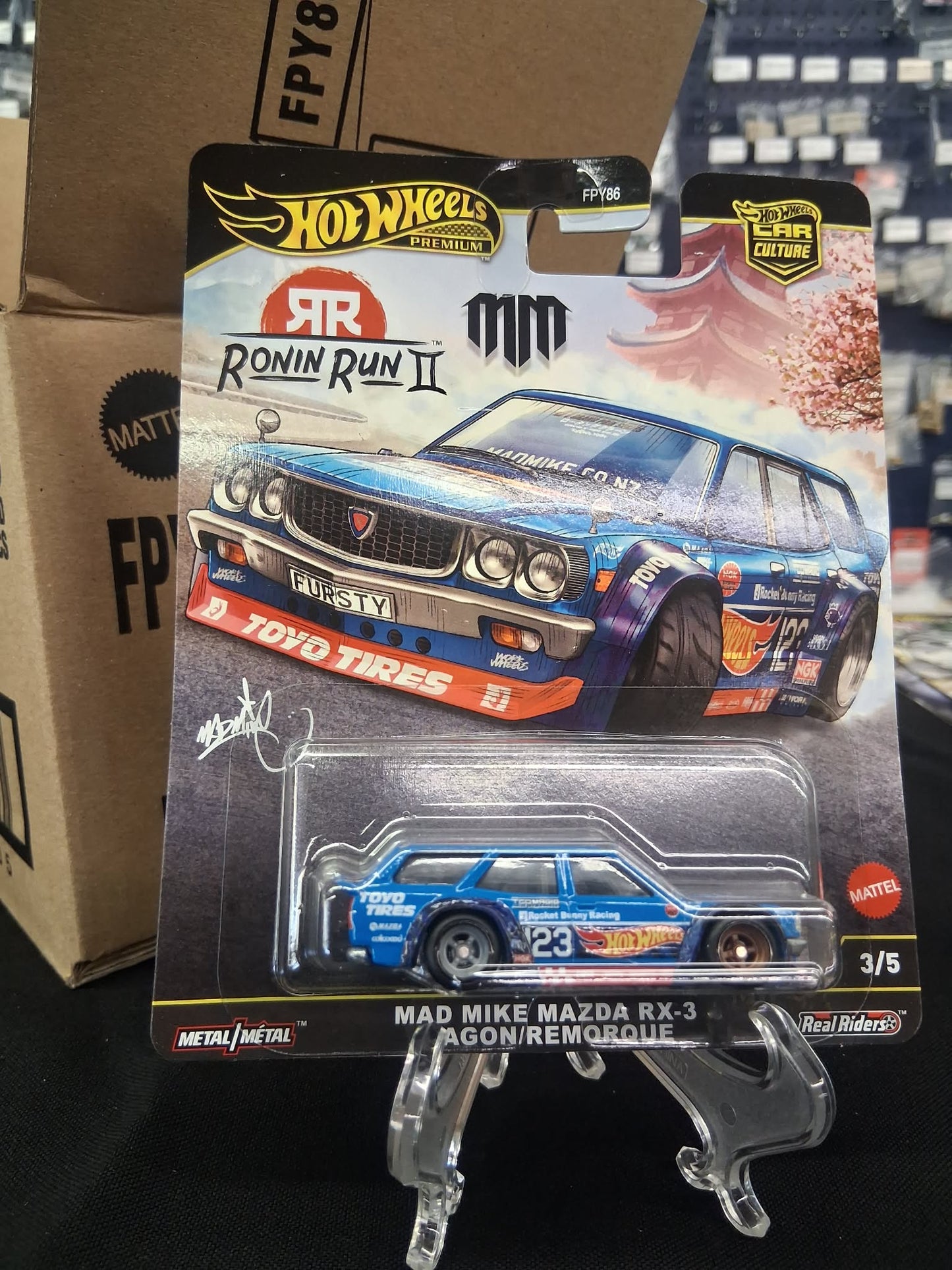 Hot Wheels Car Culture- Mad Mike Mazda RX-3 Wagon/Remorque- Ronin Run 2