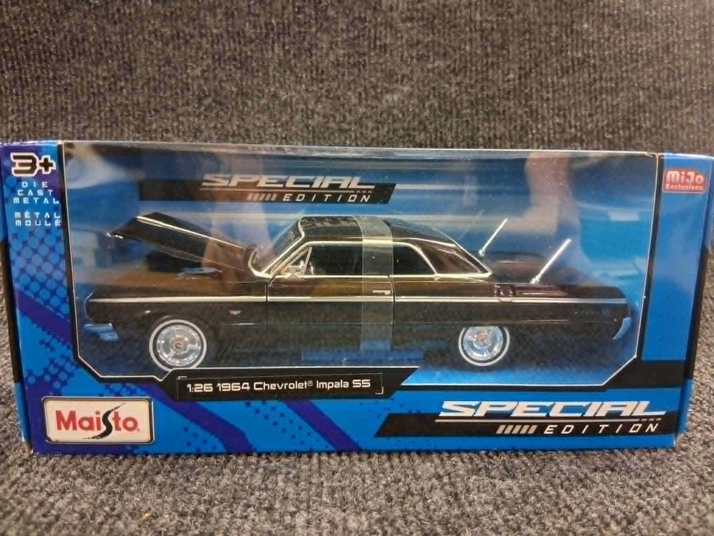 Maisto- '64 Chevrolet Impala- Black(1/26 Scale)