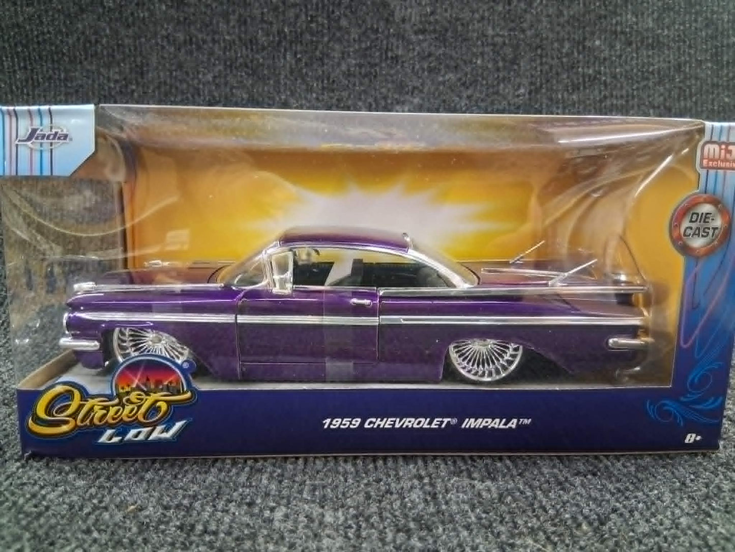Jada- '59 Chevrolet Impala- Purple(1/24 Scale)