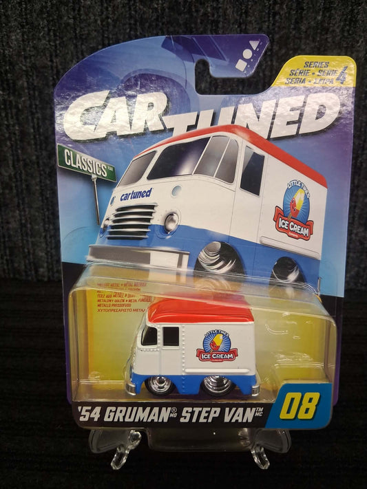 Car Tuned Series 4 ALT Mix- '54 Gruman Step Van- White