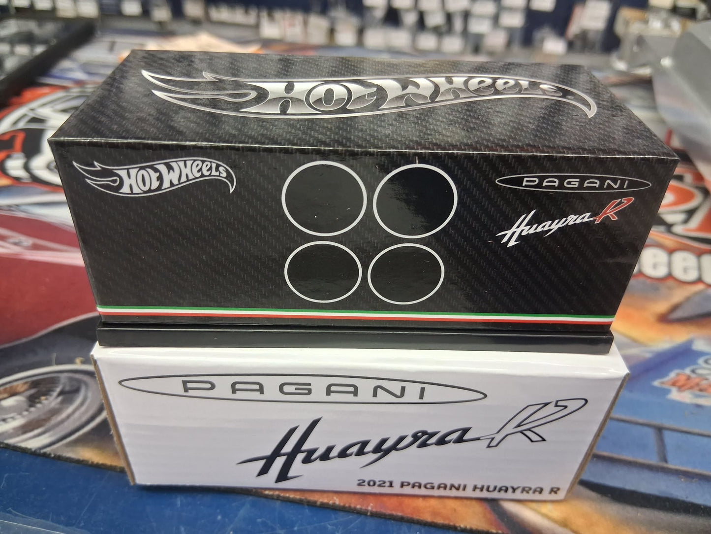 Hot Wheels RLC '21 Pagani Huayra R