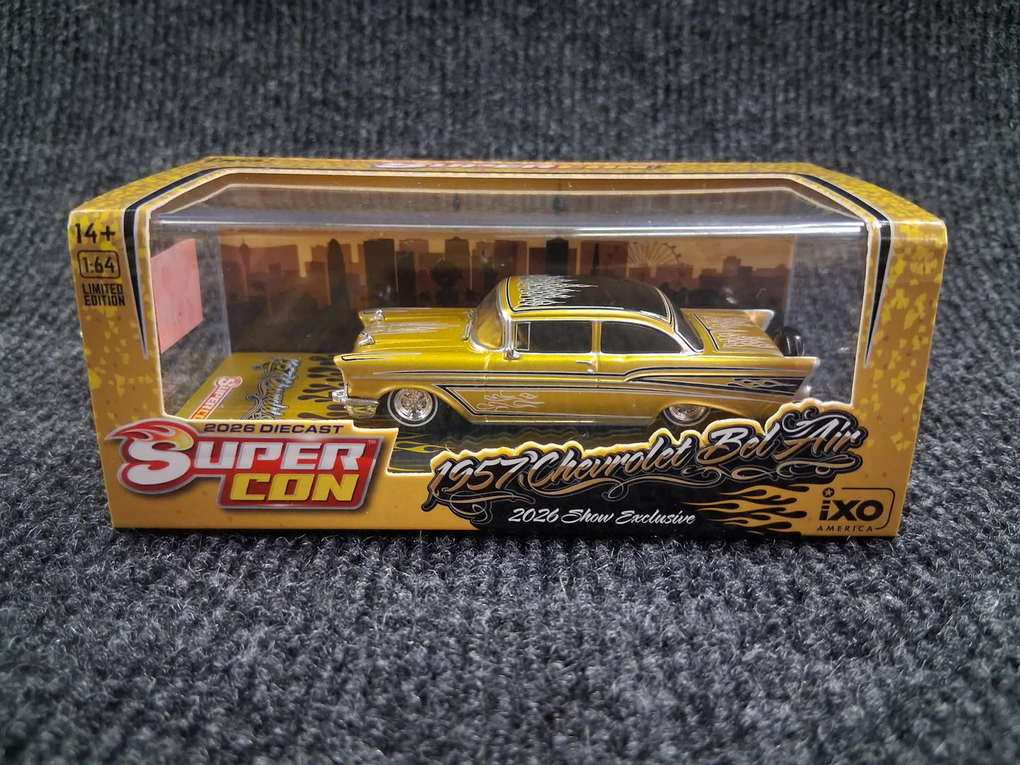 SUPERCON IXO 1:64 - '57 Chevrolet Bel Air- Gold