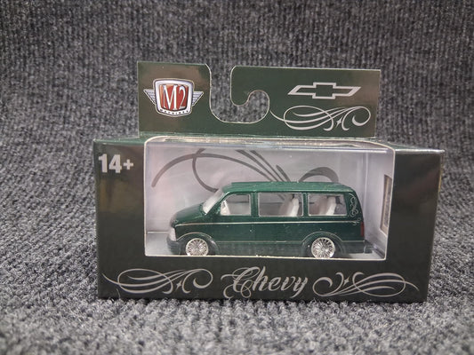 M2 Machines '95 Chevy Astro Van WMTS22 26-08